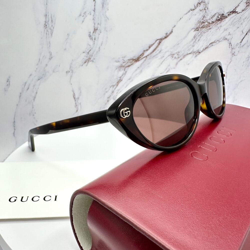 New GUCCI Sunglasses Brown Cat Eye Gold Metal Front Interlocking GG Logo Womens